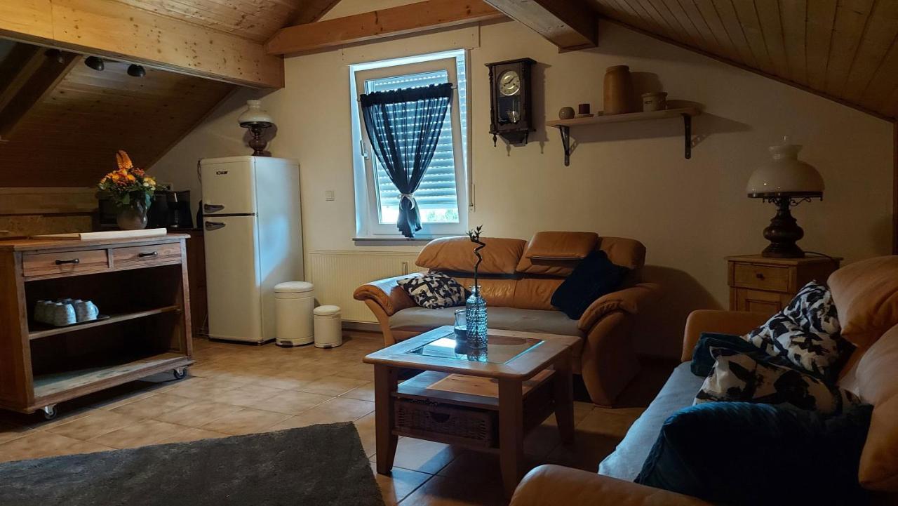 Ferienwohnung Trina Бендорф Екстериор снимка
