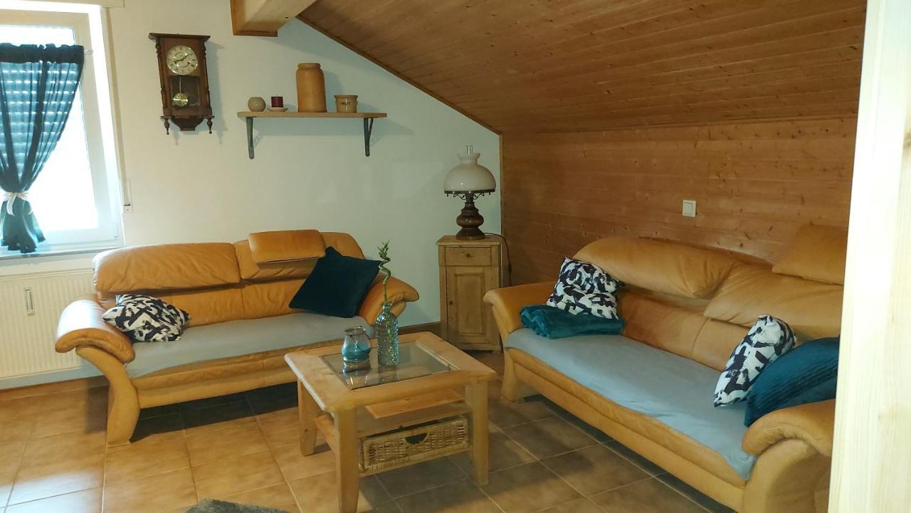 Ferienwohnung Trina Бендорф Екстериор снимка