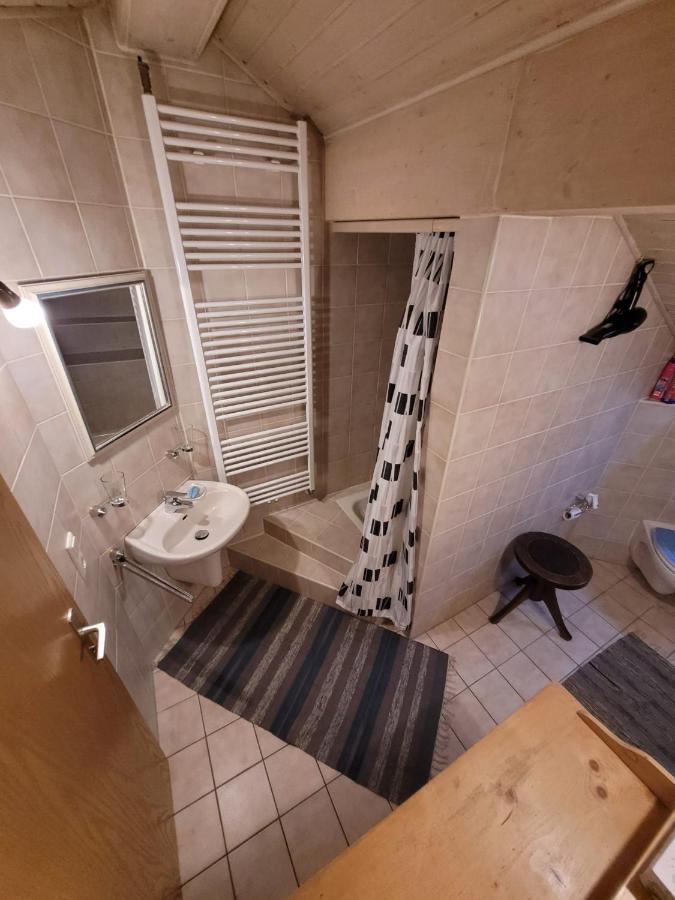 Ferienwohnung Trina Бендорф Екстериор снимка