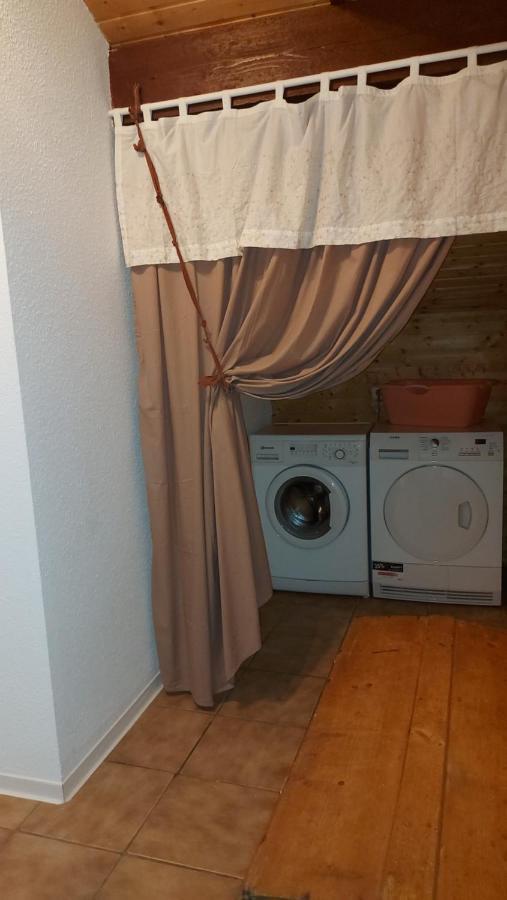 Ferienwohnung Trina Бендорф Екстериор снимка