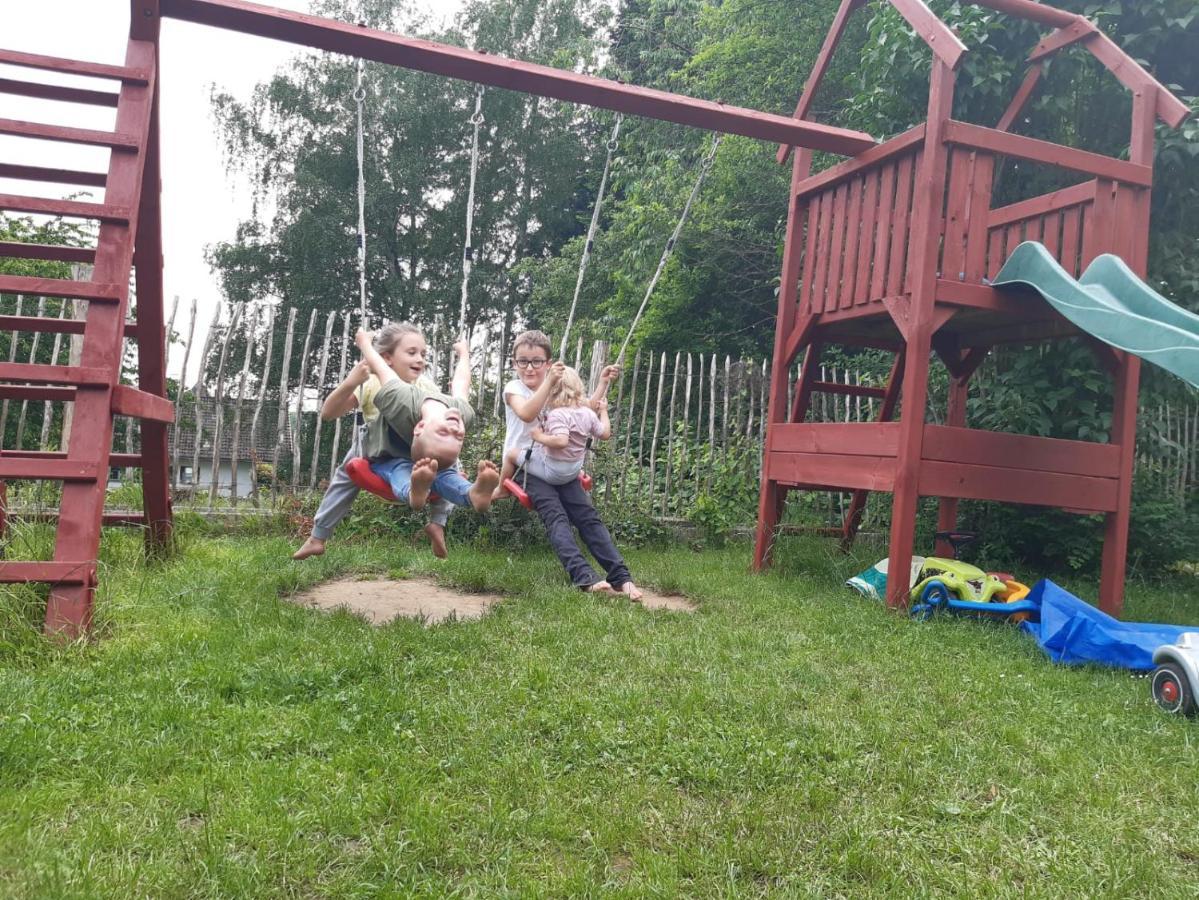 Ferienwohnung Trina Бендорф Екстериор снимка
